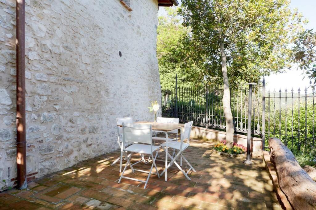 Authentic Villa Surrounded By Nature Terni Exteriör bild